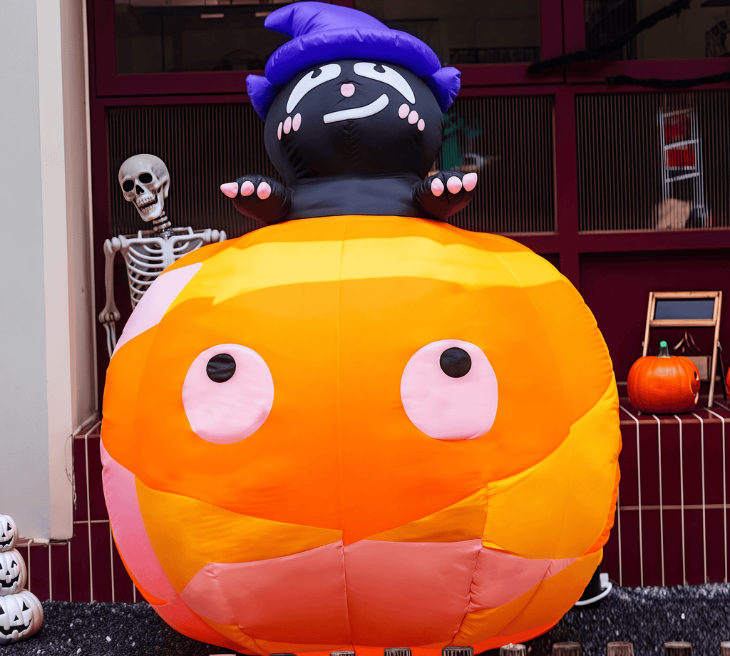 Halloween decoration inflatable model